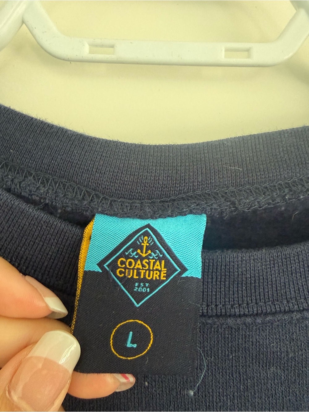 Canada Navy Cropped Crewneck Sweatshirt - Picture 2 of 4